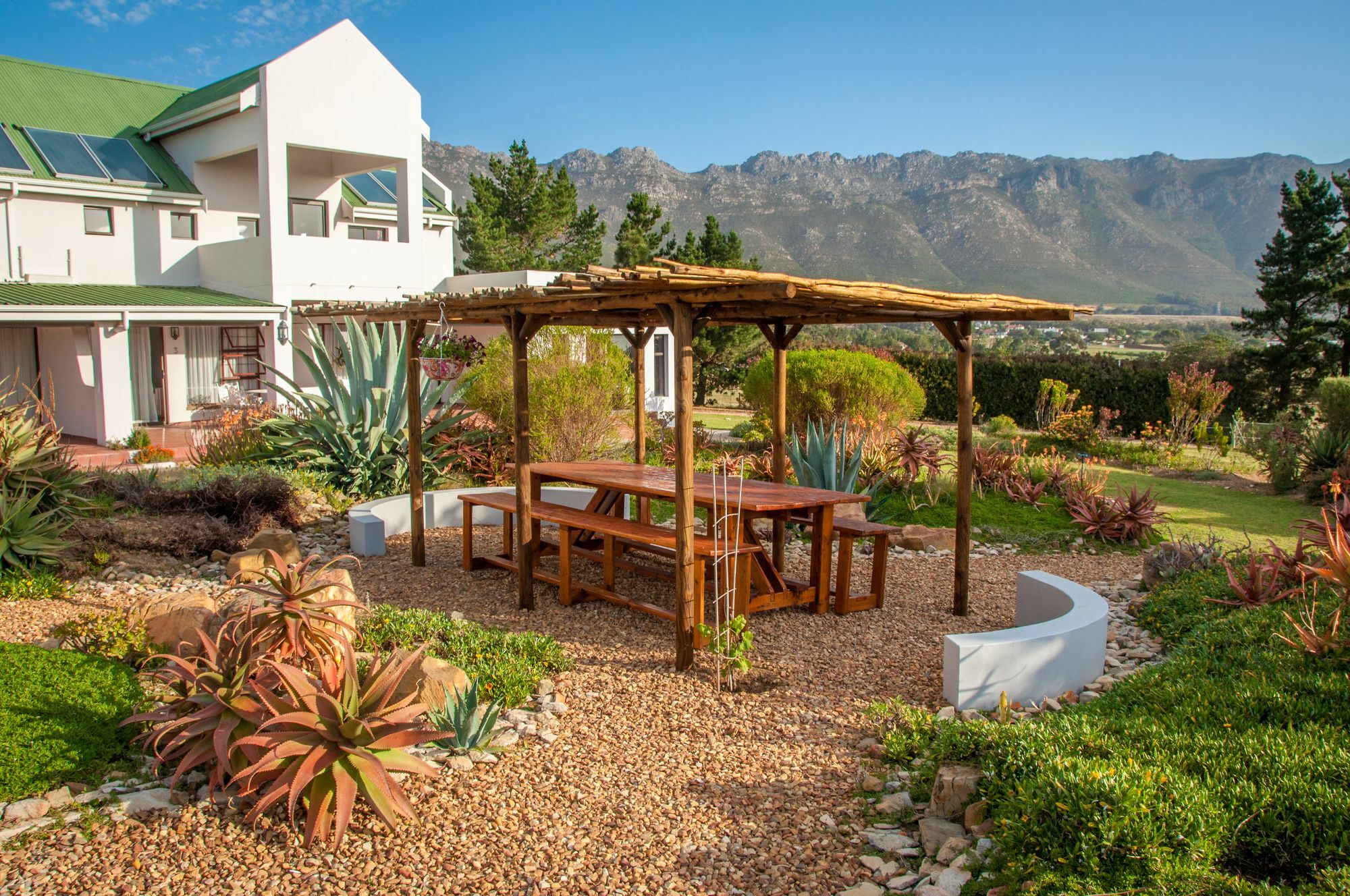 Wind-Rose Guest House Gordonʼs Bay Exteriér fotografie