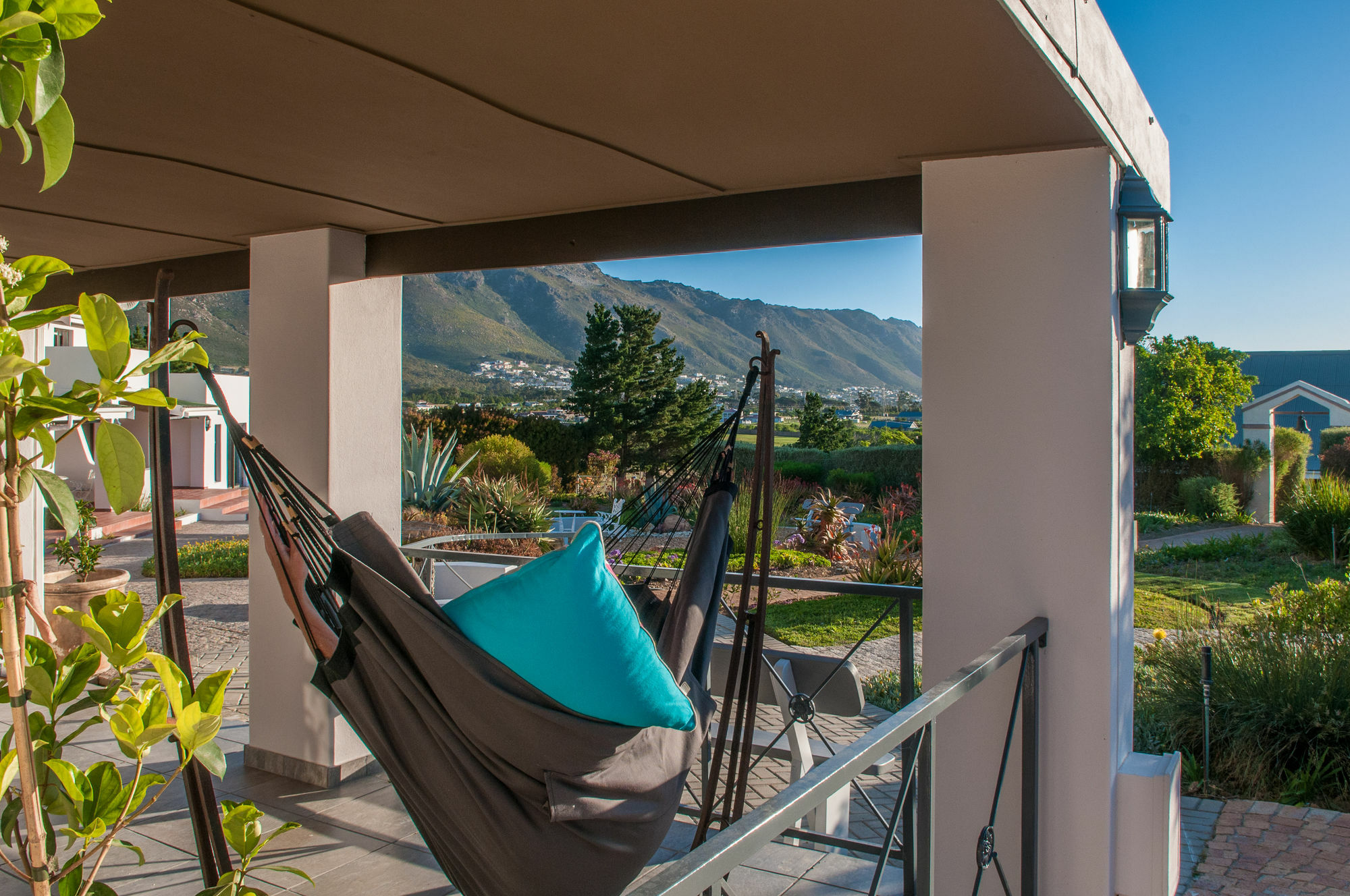 Wind-Rose Guest House Gordonʼs Bay Exteriér fotografie